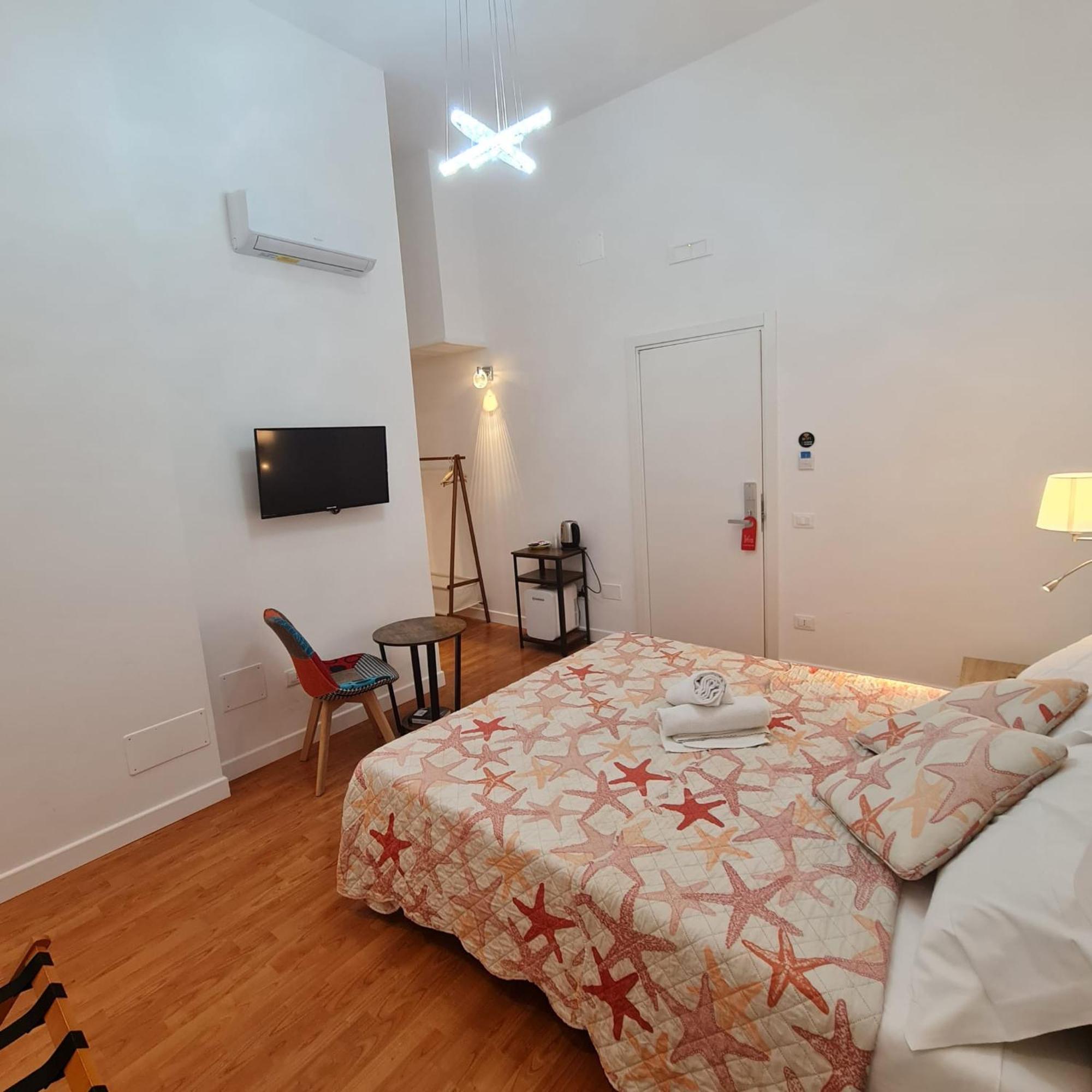 Mare Fuori B&B Salerno Ngoại thất bức ảnh