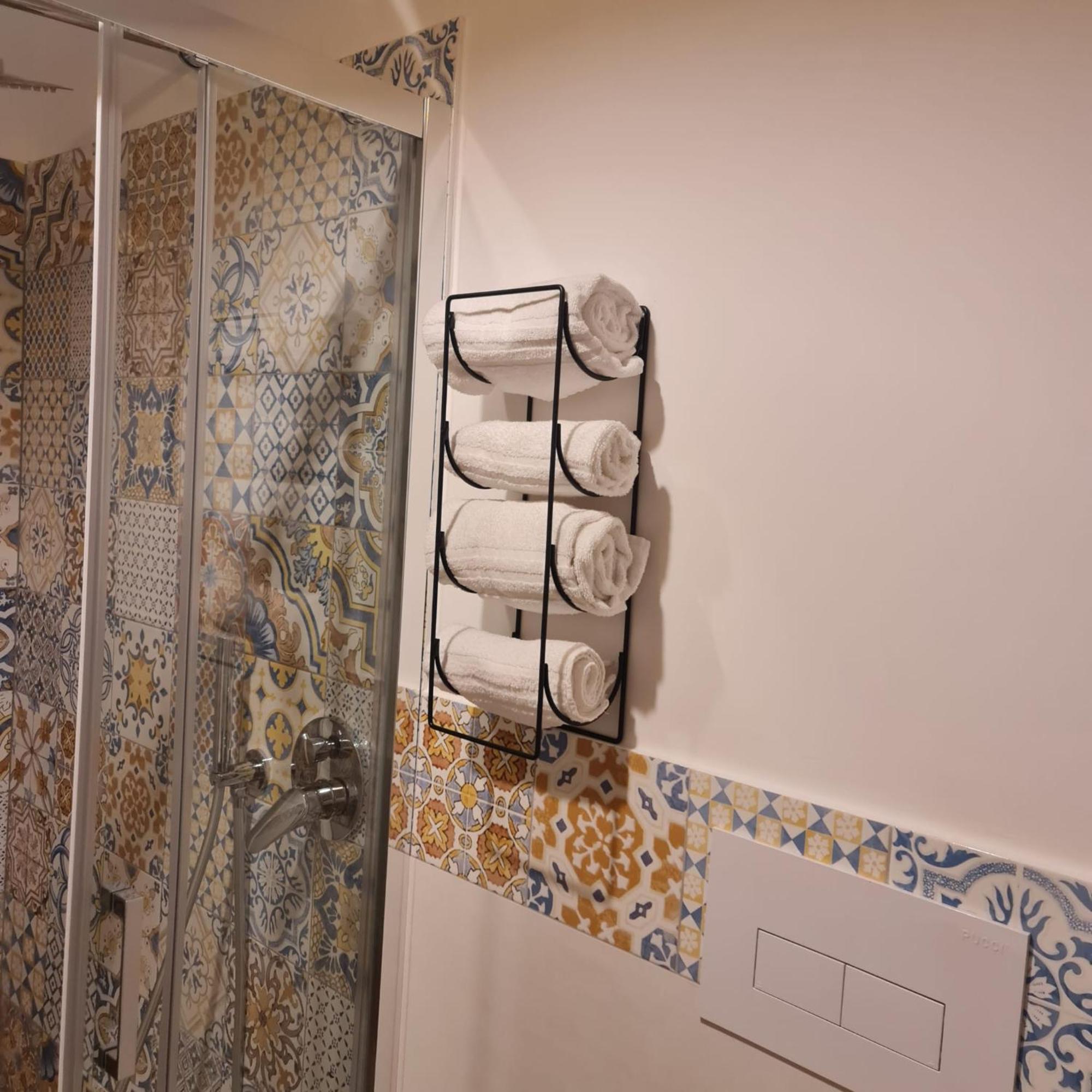 Mare Fuori B&B Salerno Ngoại thất bức ảnh