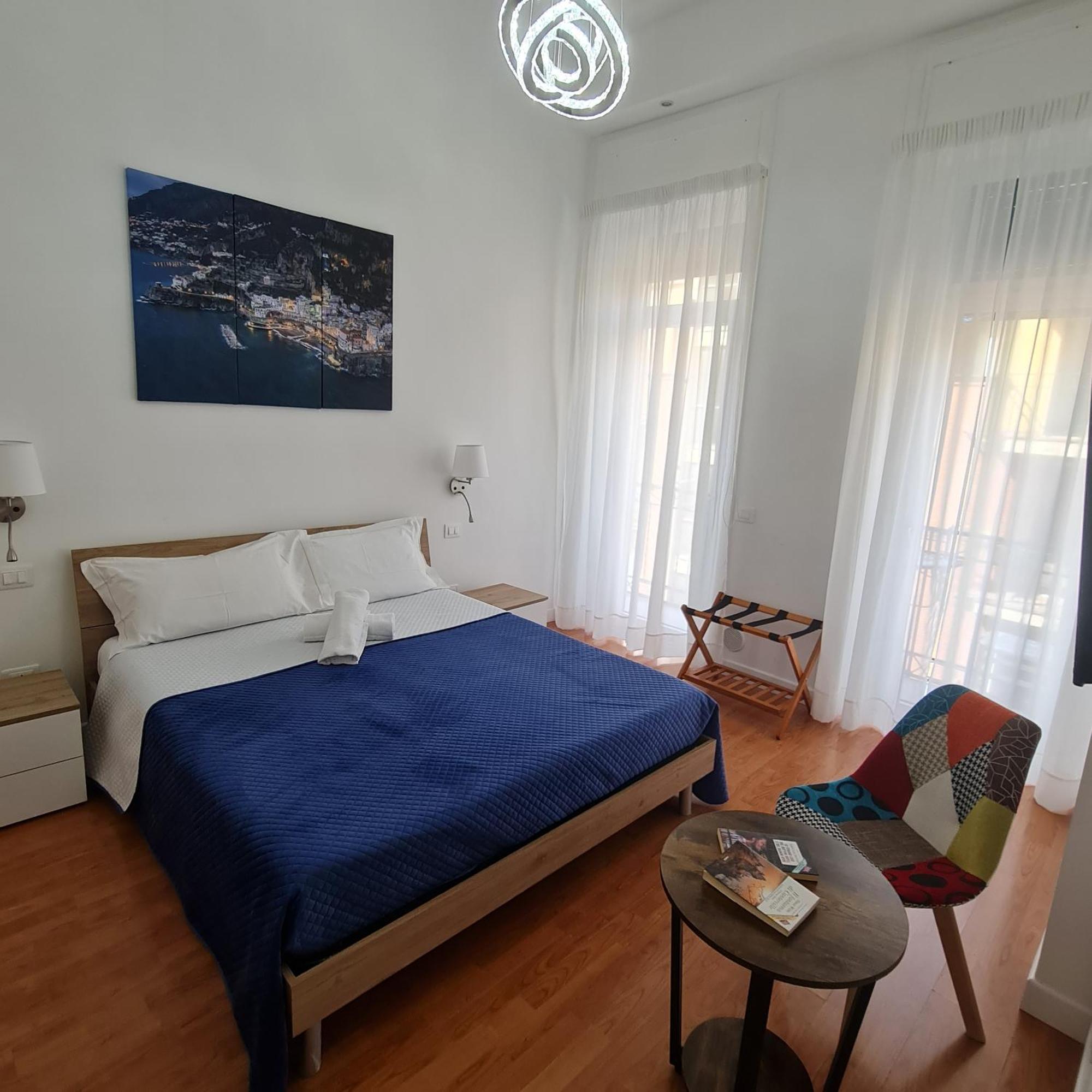 Mare Fuori B&B Salerno Ngoại thất bức ảnh